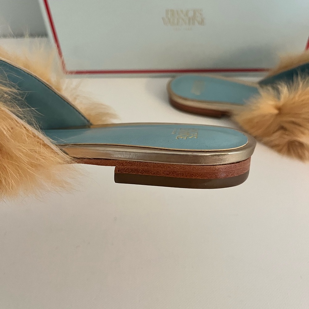 Frances Valentine Metallic Gold Leather with Fur Mules - Picture 5 of 7